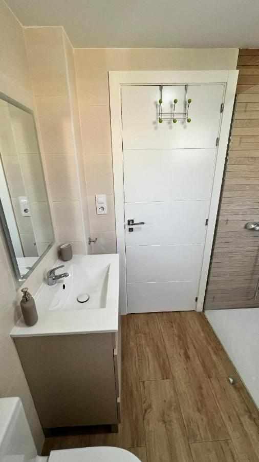 Apartamenticos Plaza Del Pilar III Zaragoza Exterior foto